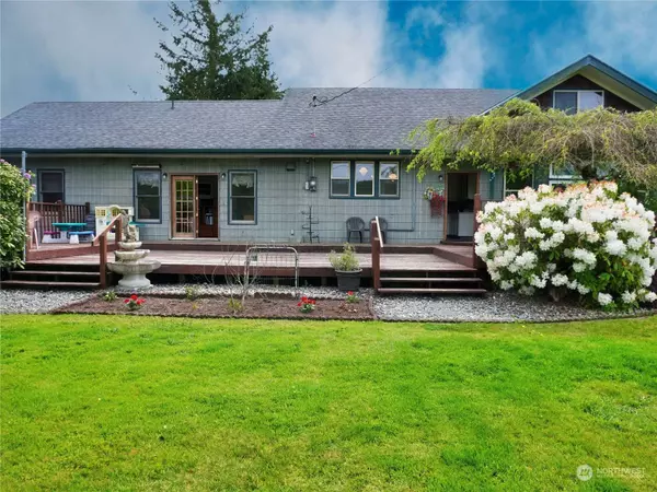 421 12th ST, Raymond, WA 98577