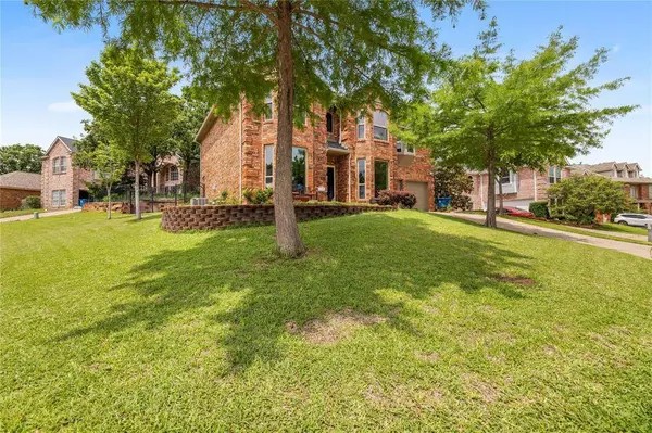 2646 Creekside Way, Highland Village, TX 75077