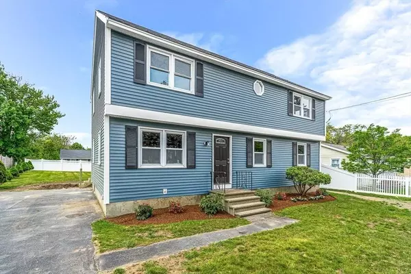 529 Boylston St, Lowell, MA 01852