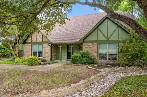 3130 Cross Timbers Lane, Garland, TX 75044