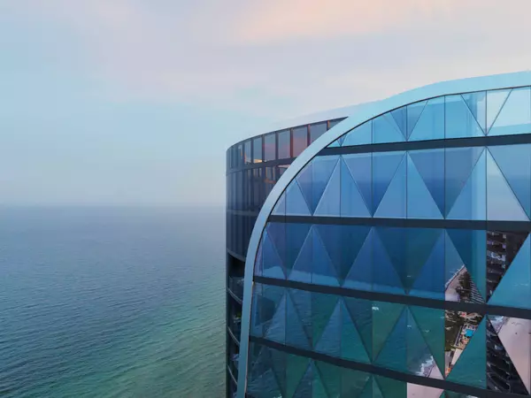 18325 Collins Avenue, Sunny Isles Beach, FL 33160