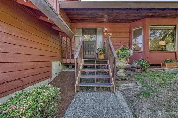 23808 90th PL W, Edmonds, WA 98026