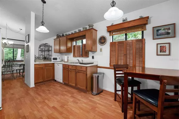 1749 WATERBEACH CT, Apopka, FL 32703