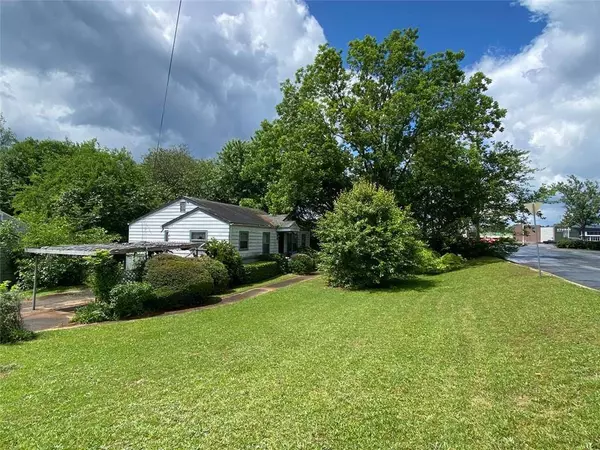 2317 WYLIE DR SE, Marietta, GA 30067