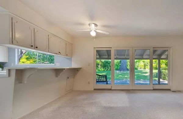 4934 Huntridge LN, Fair Oaks, CA 95628