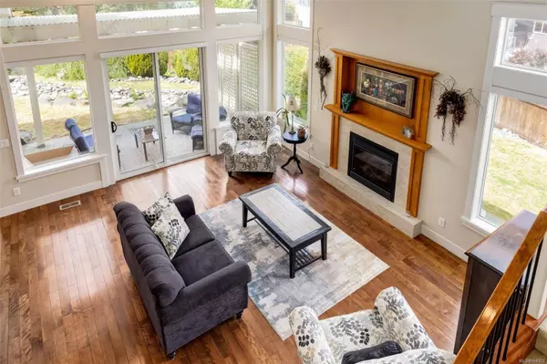 513 Schubert Pl, Ladysmith, BC V9G 2C6