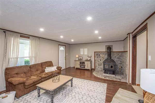 203 S Ada Doty Street, Gratis, OH 45330