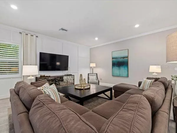 11806 BLUE HILL TRL, Bradenton, FL 34211