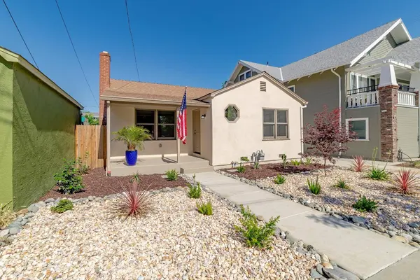 1922 26th ST, Sacramento, CA 95816