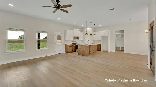 14533 Bundic RD, North Zulch, TX 77872