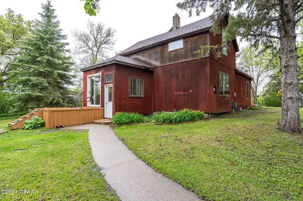 401 JEFFERSON Avenue, Crookston, MN 56716