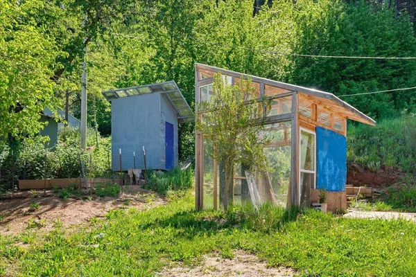 13551 Alpha RD, Washington, CA 95986