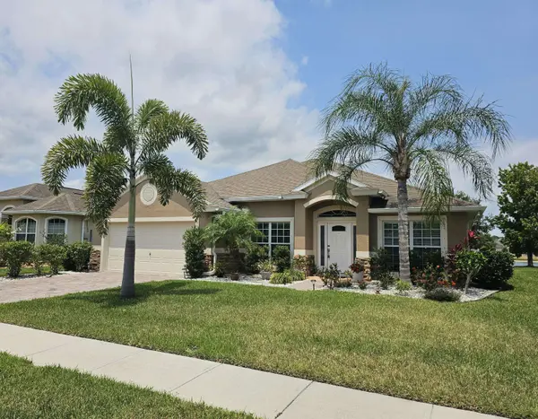 325 Abernathy CIR, Palm Bay, FL 32909