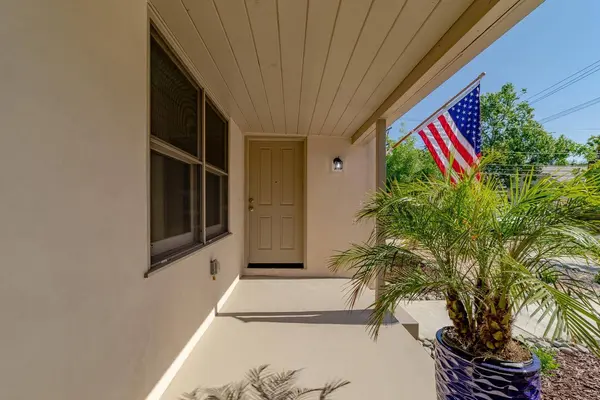 1922 26th ST, Sacramento, CA 95816