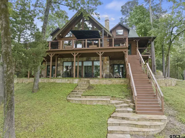 206 Dogwood Point, Winnsboro, TX 75494