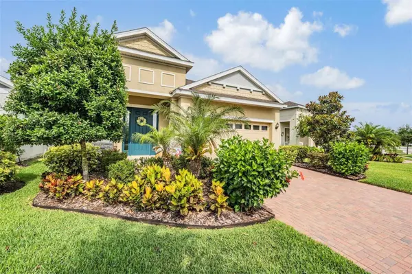 6228 SEA AMBER LN, Apollo Beach, FL 33572