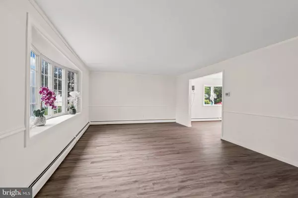 1838 ROAN DR, Warrington, PA 18976