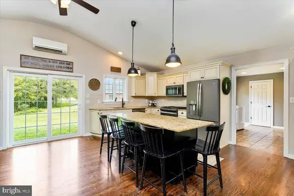 802 SPRUCE AVE, West Chester, PA 19382