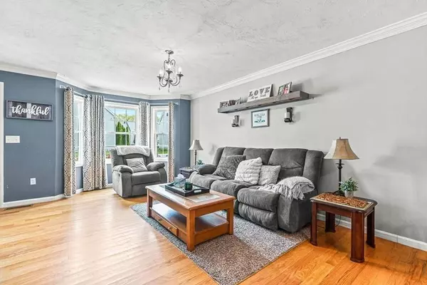 25 Merrimac Way #D, Tyngsborough, MA 01879