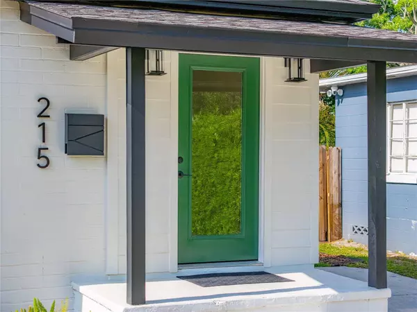 215 E ESTHER ST, Orlando, FL 32806