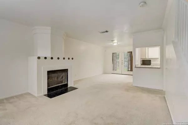 6711 HIGHLAND GRASS, Converse, TX 78109-4631