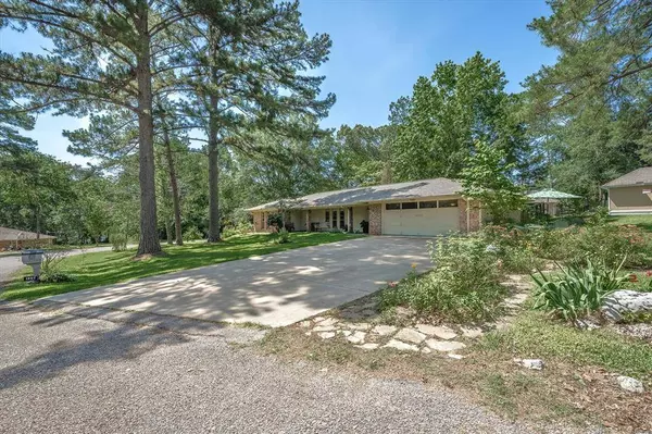 1370 Bridle Path Lane, Hideaway, TX 75771