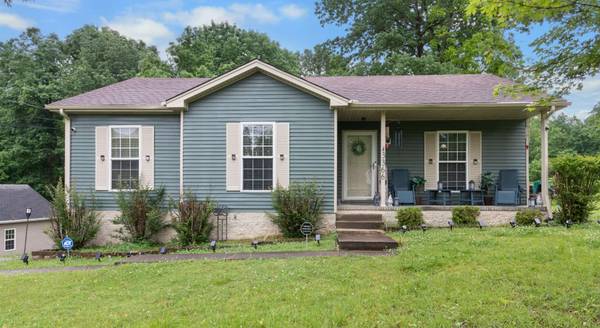 3366 Backridge Rd, Woodlawn, TN 37191