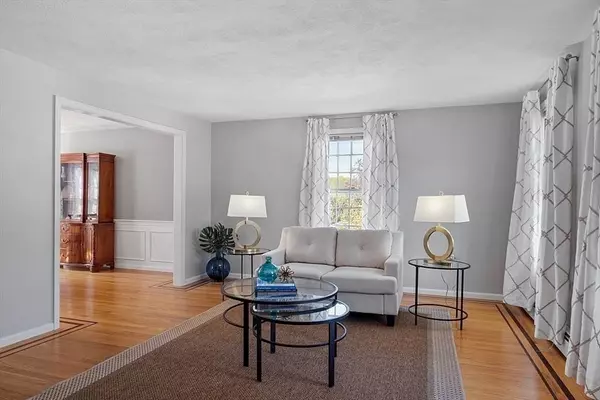 5 Odyssey Way, Andover, MA 01810