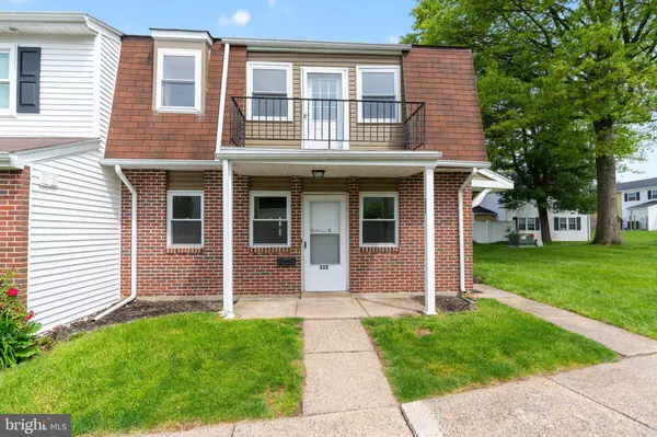 221-222 WASHINGTON PL, Telford, PA 18969