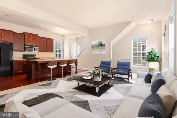 131 RUTLEDGE ALY, Mechanicsburg, PA 17050