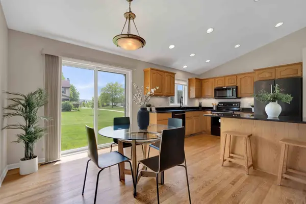 5483 Quarry Hill Drive, Fitchburg, WI 53711