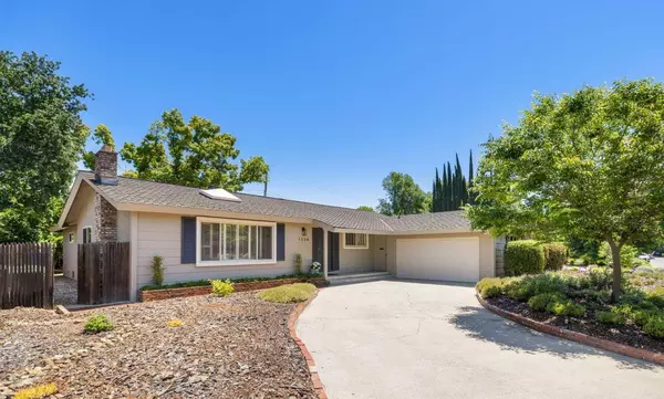 1324 Gary Way, Carmichael, CA 95608
