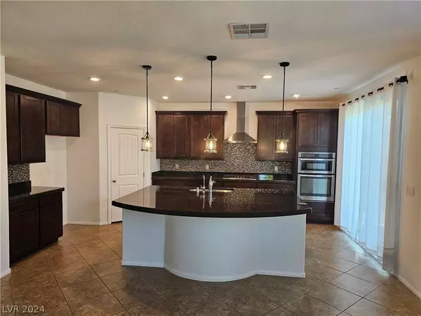 2224 Valdina Street, Henderson, NV 89044