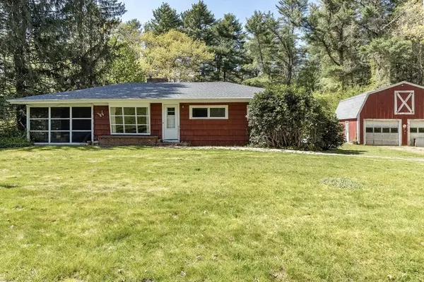 14 Musterfield Lane, Halifax, MA 02338