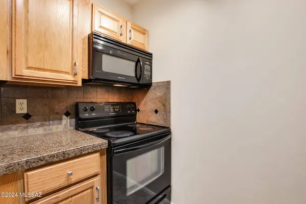 8080 E Speedway Boulevard #203, Tucson, AZ 85710