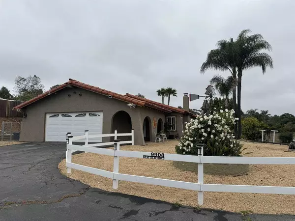 9908 W Lilac RD, Escondido, CA 92081