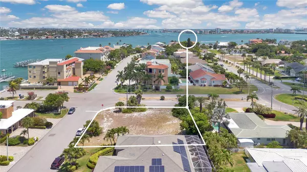 331 8TH AVE N, Tierra Verde, FL 33715