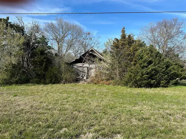 5453 Fm 2874, Commerce, TX 75428