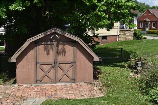 4331 Central AVE, Shadyside, OH 43947