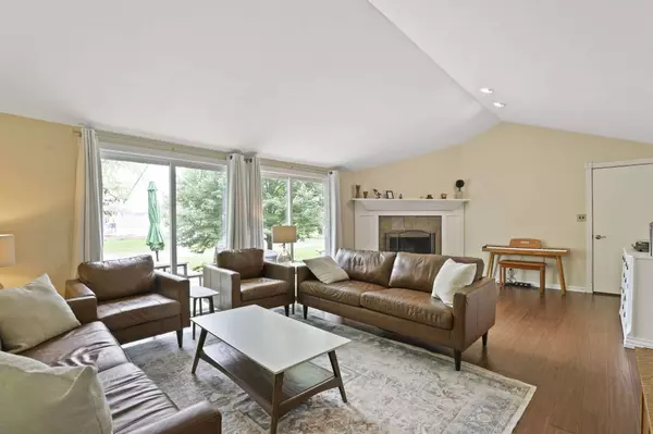 1417 E 203rd ST, Westfield, IN 46074