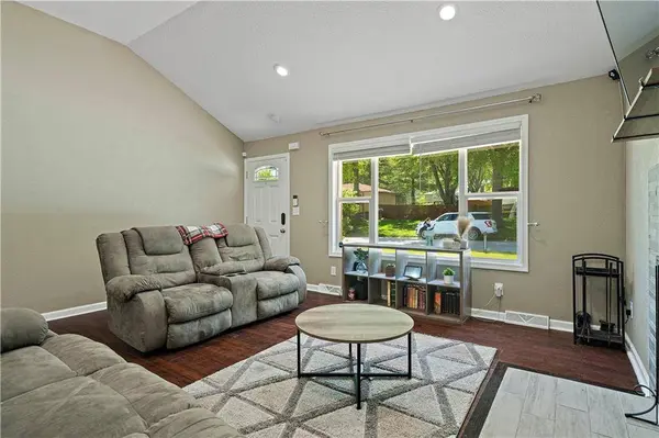 9950 Sloan AVE, Kansas City, KS 66109