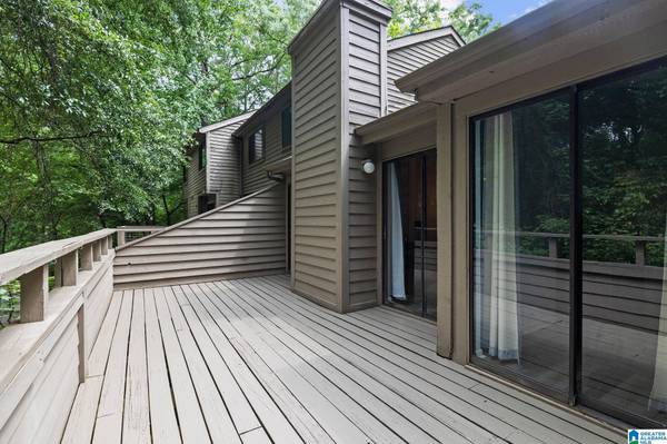 3806 WINDHOVER CIRCLE #3, Birmingham, AL 35216