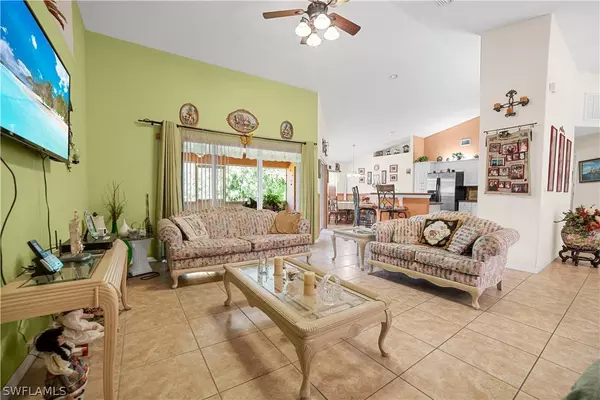 109 Johns AVE, Lehigh Acres, FL 33936