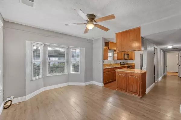 316 W Visalia Road, Exeter, CA 93221