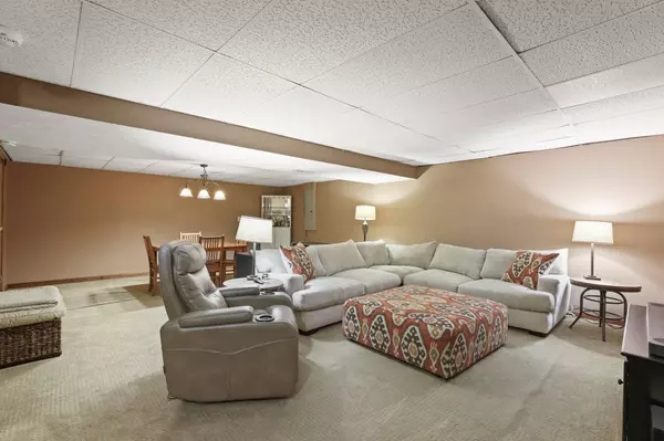 1417 E 203rd ST, Westfield, IN 46074