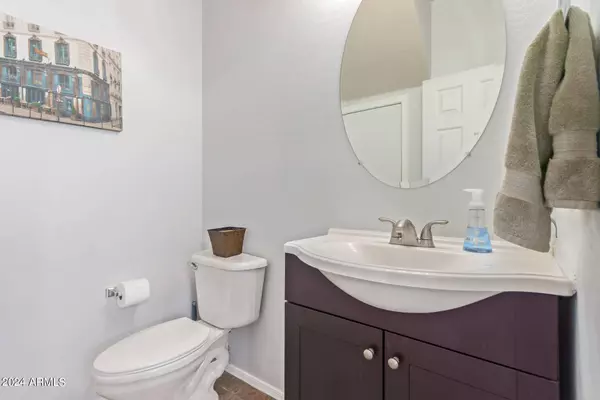 17435 W LISBON Lane, Surprise, AZ 85388