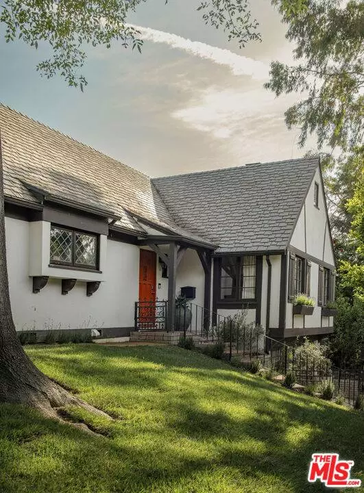 11724 Sunshine TER, Studio City, CA 91604