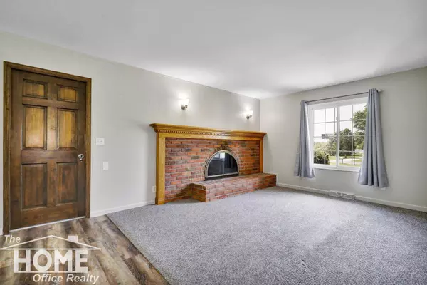 4629 S Durand Road, Durand, MI 48429