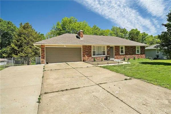 9950 Sloan AVE, Kansas City, KS 66109