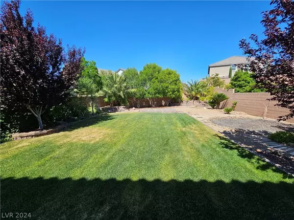 2224 Valdina Street, Henderson, NV 89044